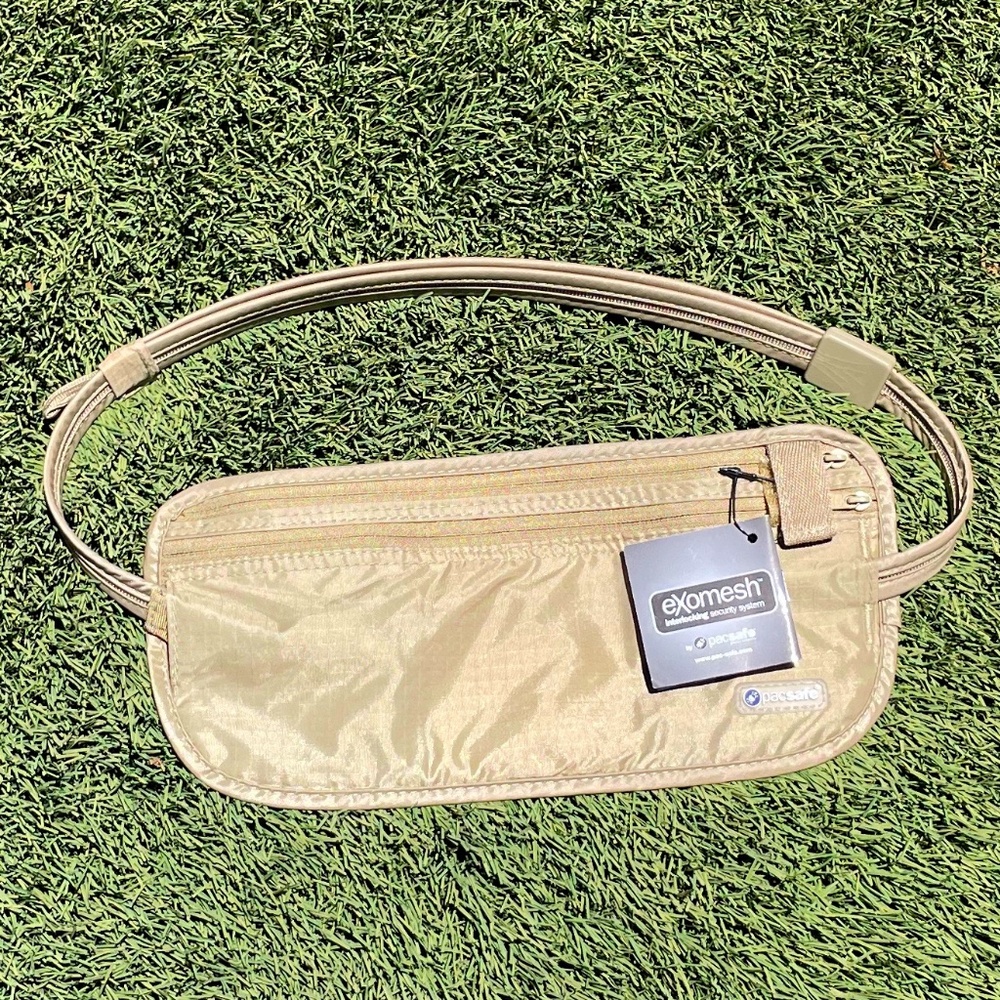 Exomesh Travel Wallet/Pouch hip bag